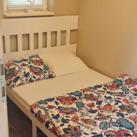 Nad Jeziorem * Podamirowo