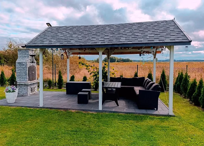 Nad Jeziorem * Podamirowo